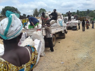 MAIZE LOCAL MARKET2.jpg